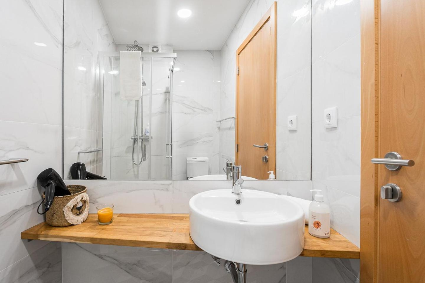 Guestready - Bright Duplex In Downtown Hotel Porto Ngoại thất bức ảnh